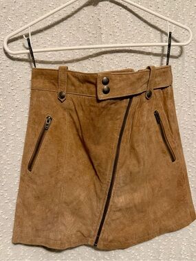 Blank NYC Tan Suede Circle Skirt with Asymmetric Zip